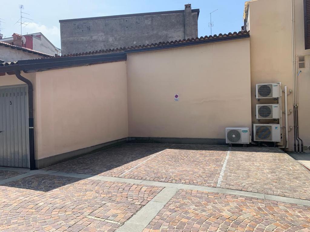 Appartamenti "Residence Mgm" Ponte San Pietro  Bagian luar foto
